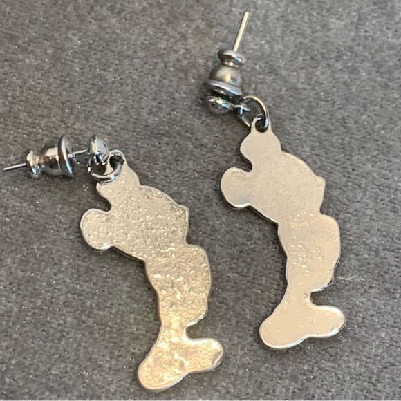 MICKEY Mouse Silvertone mother of pearl dangling earrings - Picture 4 of 5